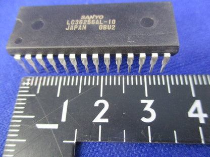 I.C. LC36256AL-10