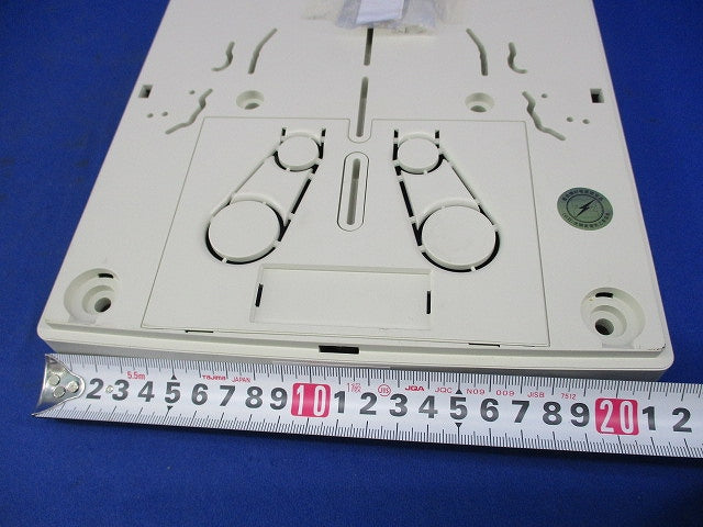 WHM取り付けベース(1コ用30A用) BQKN8310WK
