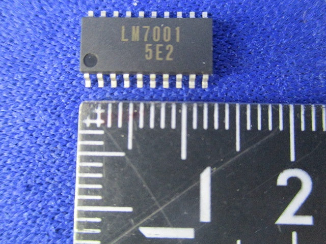 I.C. LM7001M