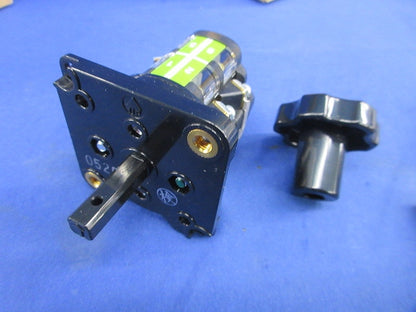 補助変流器用取付金具 AHN-A AHN-A-RKK-N-31