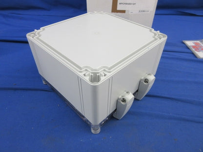 防水・防塵ポリカーボネート開閉式ボックス WPCP202013T