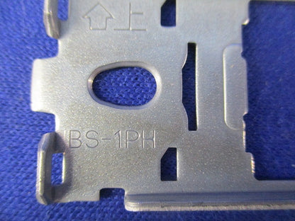 NKシリーズ 機器用プレート 1口(はさみ金具付)(6セット入) NKPN-1UP-SB+BS-1PH