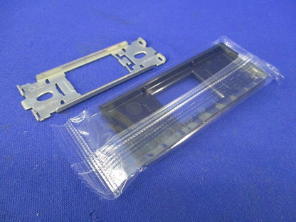 NKシリーズ 機器用プレート 1口(はさみ金具付)(6セット入) NKPN-1UP-SB+BS-1PH