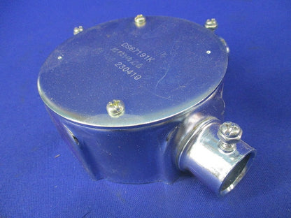 ねじなし丸型露出ボックス3方出(2個入) DS67191K