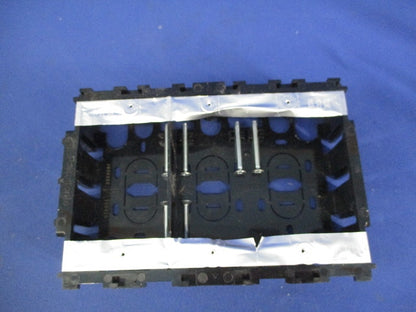 住宅用スイッチボックス 3コ用(4個入) DM80302