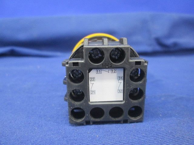 φ30 XNシリーズ 非常停止用押しボタンスイッチ XN1E-BV403MFR