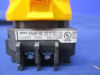 非常停止用押ボタンスイッチ XN4E-BL403MRH