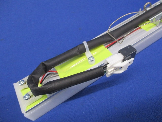 LED照明器具 リニア32 L900 3500K 温白色 非調光 電源内蔵 本体別売 RAD624WWB