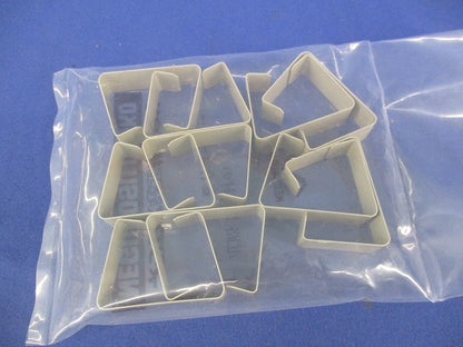 レースウェイ用カバー止め金具(10個入×2袋 計20個入) DF1C