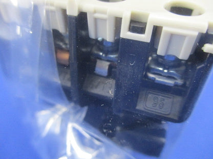 低圧開閉器 200V 5.0A DC24V MSOD-T12