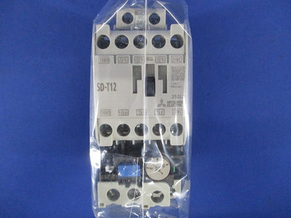 低圧開閉器 200V 5.0A DC24V MSOD-T12