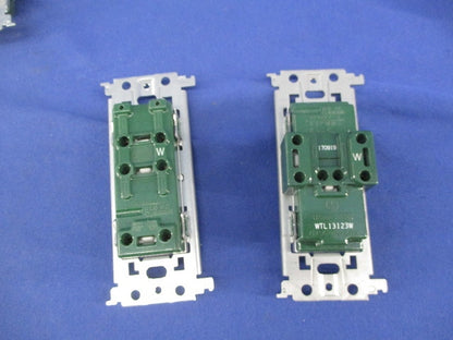 埋込アースターミナル付ダブルコンセントセット(混在4個入) WTL1532W他