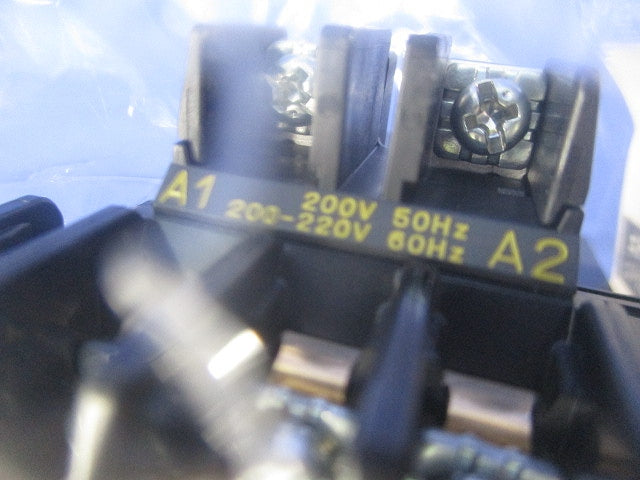 電磁開閉器200V SW-05/2E+SC-05