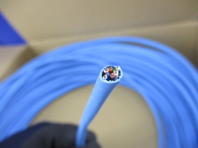UTPケーブル Cat5e(100m以上)スカイブルー AWG24-4P