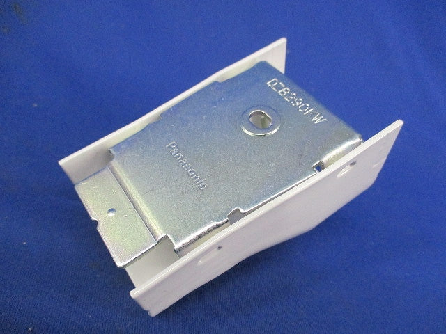 メタルモール 天井引き出しアダプタ B型(5個入)(ホワイト)(キズ有) DZB290KW