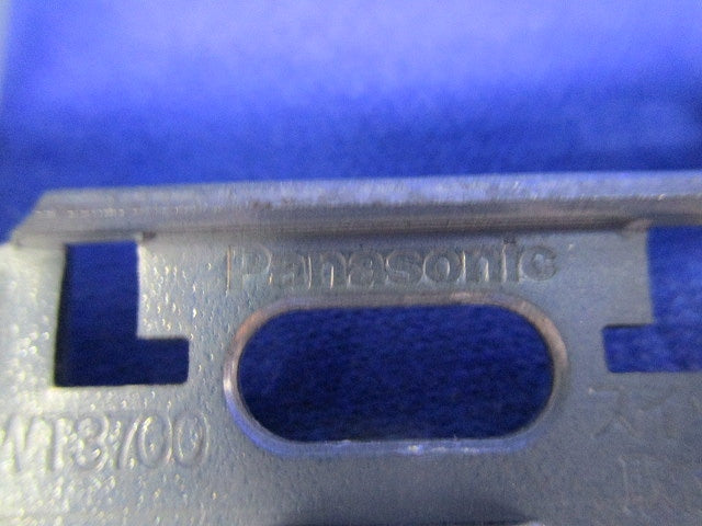 埋込スイッチ取付枠(18個入) WT3700