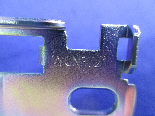 はさみ金具対応取付枠1コ用(7個入) WCN3721