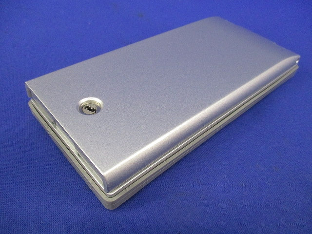 鍵付きセキュリティカバー(防噴流形)(シルバー) TDP-3WKY-SV