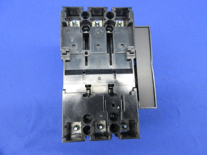 ノーヒューズブレーカ3P20A NF32-SW