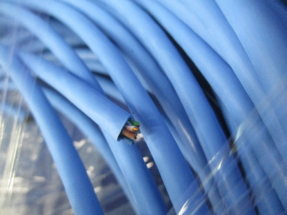 Cat5e UTPケーブル(61m)(スカイブルー) 0.5-4PNSEDT