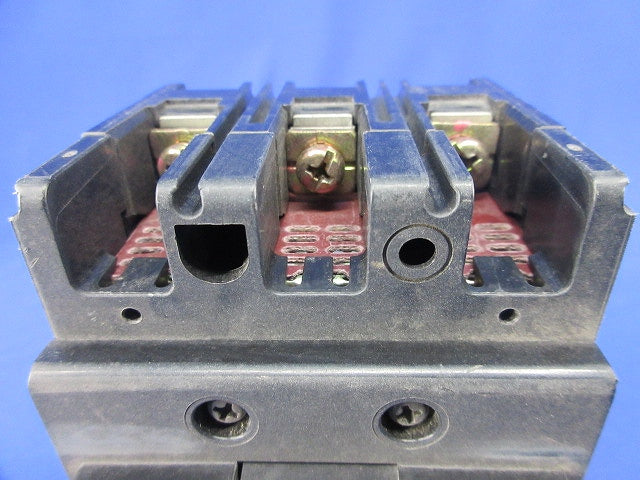 ノーヒューズ遮断器 WSシリーズ 高遮断容量形 NF50-HP 3P 30A(ジャンク品) NF50-HP