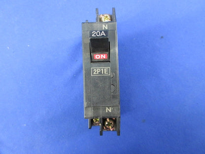 スリムサーキットブレーカ2P1E20A(ジャンク品) NX51A