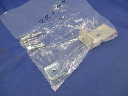立上りラック支持金具(2個入) QRS4N
