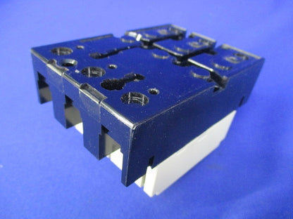 モーターブレーカ3P2.5A MB30-CS