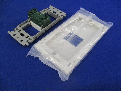 埋込コンセントセット(3セット入) WN1001SW他