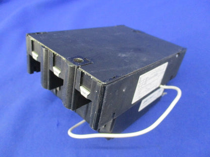 漏電遮断器3P3E40A(単3中性線欠相保護付) GBU-53EC