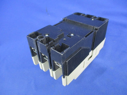 漏電遮断器3P3E15A NV32-SW