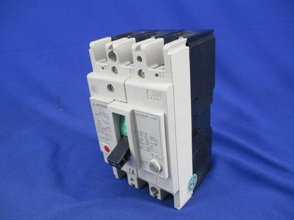 漏電遮断器3P3E15A NV32-SW