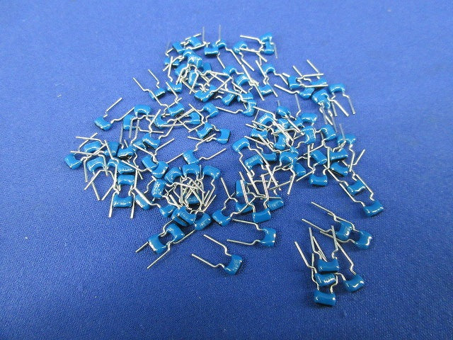 セラミックコンデンサ 100個入 FK26 C0G 1H 561J