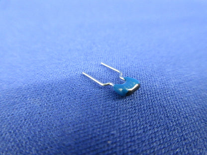 セラミックコンデンサ 100個入 FK26 C0G 1H 561J