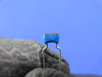 セラミックコンデンサ 100個入 FK26 C0G 1H 121J