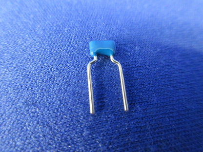 セラミックコンデンサ 100個入 FK26 C0G 1H 471J