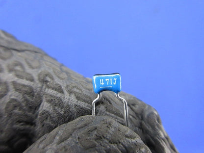 セラミックコンデンサ 100個入 FK26 C0G 1H 471J