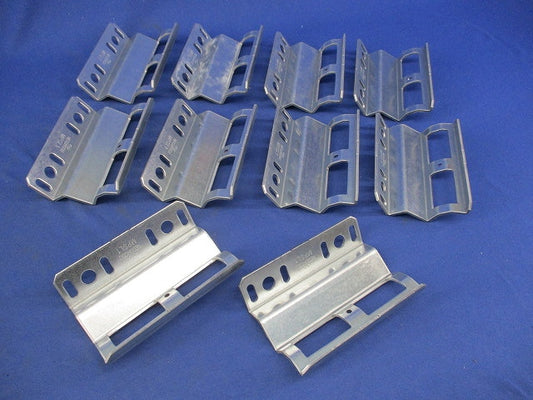 軽量間柱用電線管支持金具(10個入) MPSL1