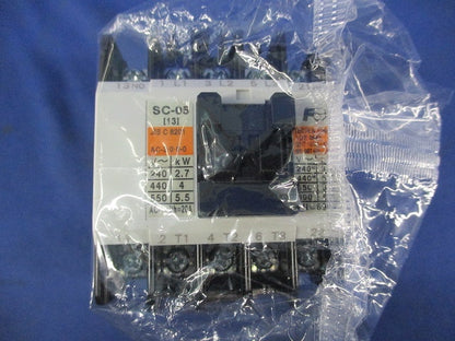 電磁接触器100V SC-05