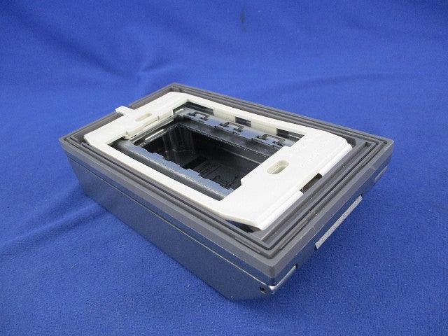 金属ガードプレートコンセント3コ用 WTF7873K