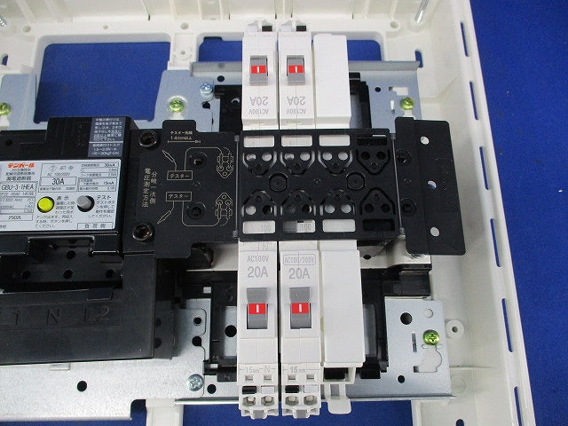 住宅用分電盤30A MAG33042M