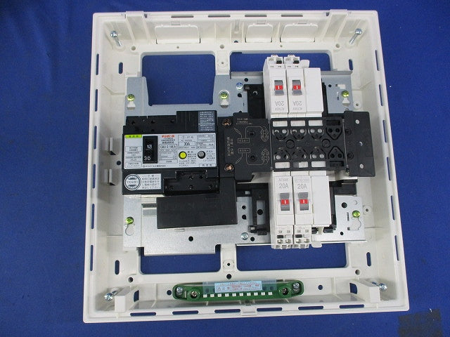 住宅用分電盤30A MAG33042M