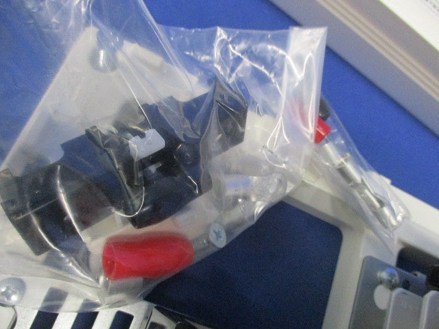 住宅用分電盤(撮影のため開封) ENED5126-SH3T