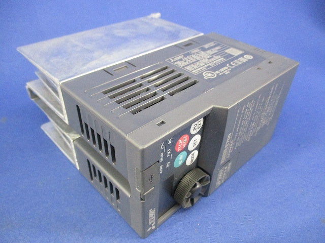 インバータ FR-E720-0.75K