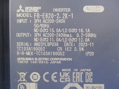 高性能・小型インバータ FR-E820-2.2K-1
