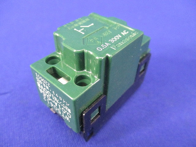 埋込パイロット・ほたるスイッチB 片切 0.5A WT50412