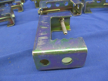 パイラック 一般形鋼用管支持金具(10個入) PH7W