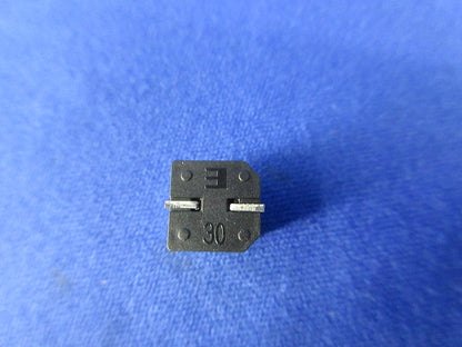 コンデンサ 5個入 PVM-6V331MG70-R2 6.3V330MF 8x6.7