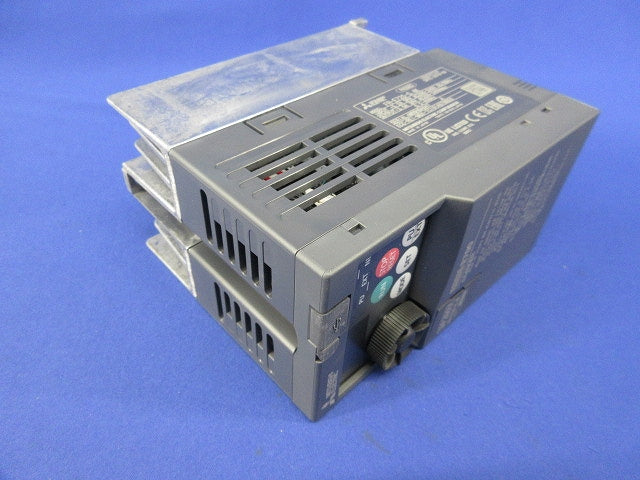 インバータ FR-E720-0.4K