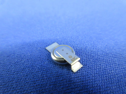 二重層コンデンサ 5個入 DSK-3R3H204T-H2L 3.3V0.2F 6.8X1.4